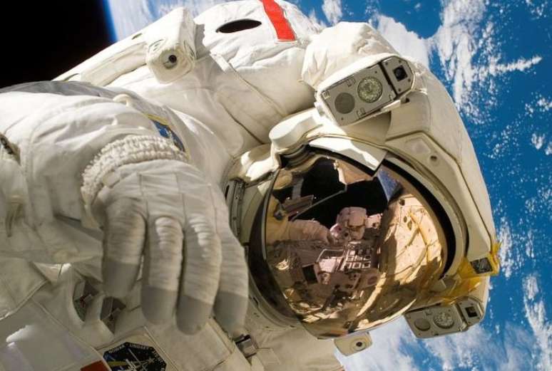 Gravidade causa diversos efeitos adversos nos corpos dos astronautas