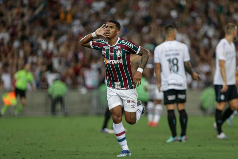 A Gazeta  Mundial e Brasileirão: Confira onde assistir aos jogos deste  domingo (07)