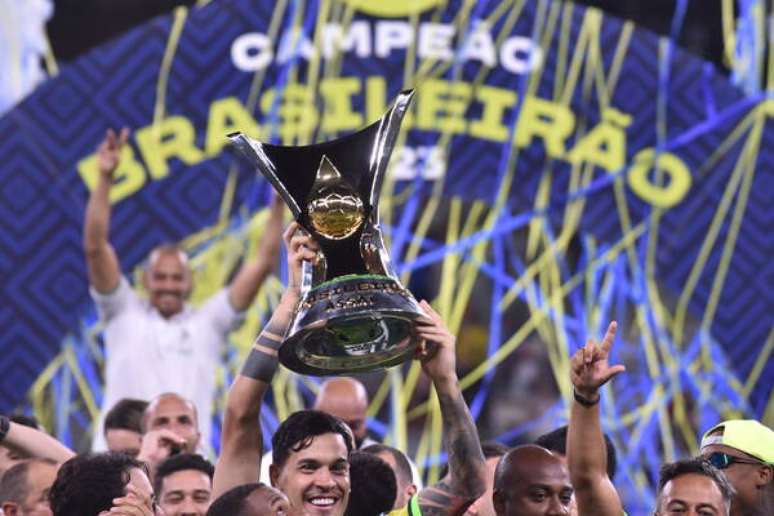 Palmeiras conquista o título brasileiro pela 12ª vez 