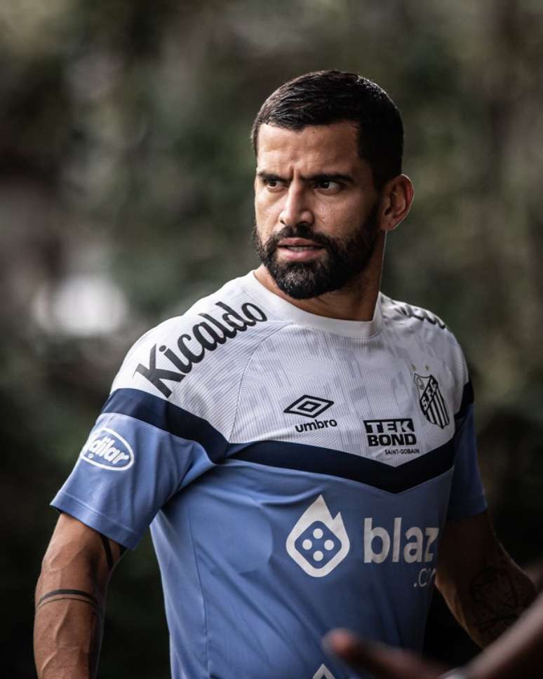 Find out what factors Santos will face for the 2024 season