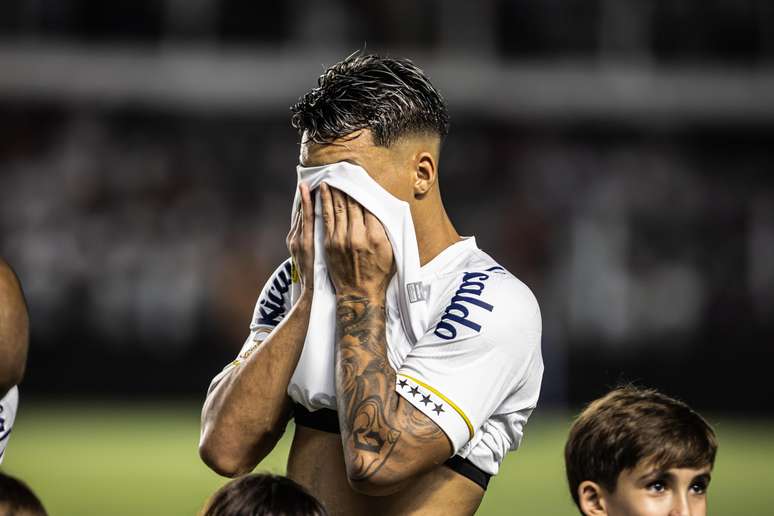 Marcos Leonardo jogador do Santos durante partida contra o Fortaleza no estadio Vila Belmiro pelo campeonato Brasileiro A 2023