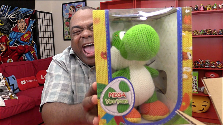 Amiibo gigante do Yoshi foi feito para celebrar lançamento de Yarn Yoshi World