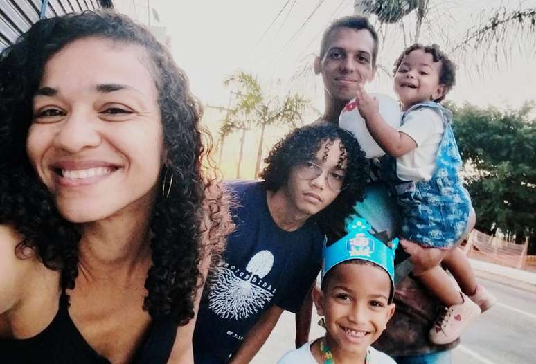 Celine Oliveira &eacute; m&atilde;e de Lucca Valentin, de cinco&nbsp;anos