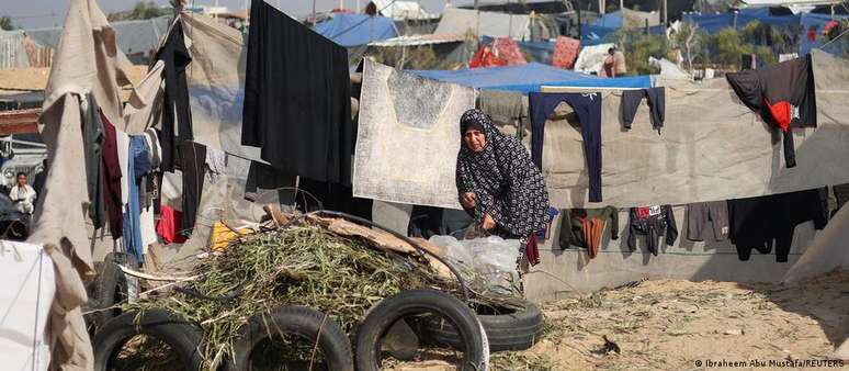 Civis palestinos vivem situação dramática na Faixa de Gaza, em meio à guerra entre Israel e o Hamas