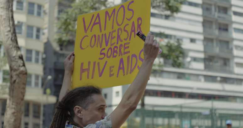 Cena do premiado "Deus Tem Aids" que conta a história de pessoas que vivem com o HIV e a Sorofobia no Brasil