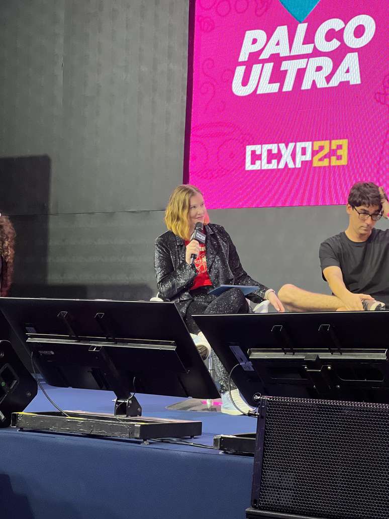 Natália Bridi no painel de Panini na CCXP23