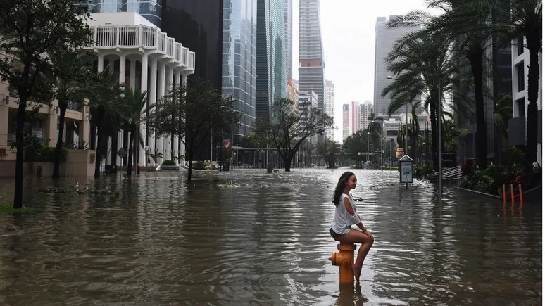 Enchentes e temporais estão ficando mais frequentes em Miami