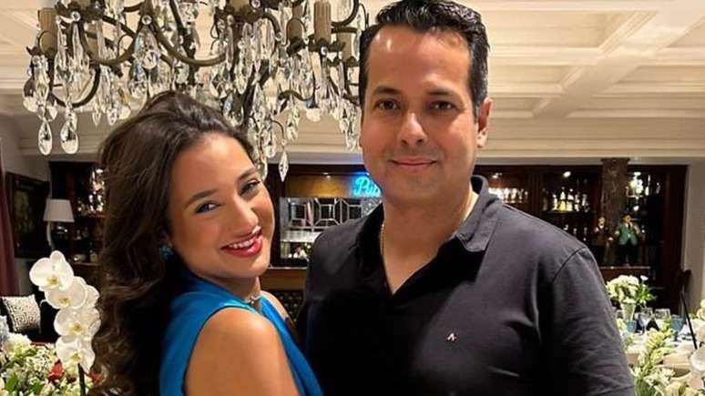 Vitor Valim, prefeito de Caucaia, e filha, Maria Sofia Valim. Reprodução/Instagram