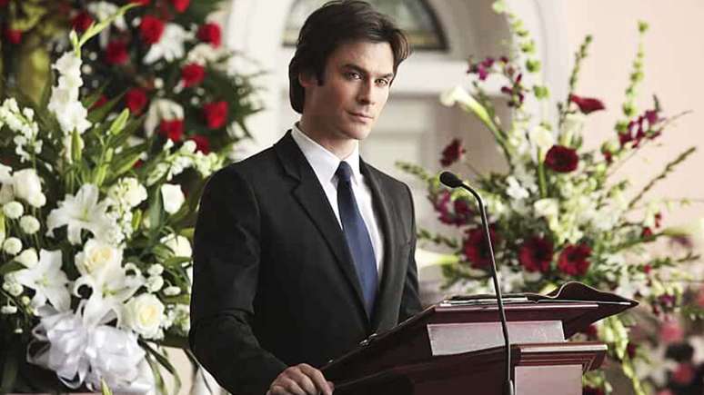 Smallville: Ator de 'The Vampire Diaries' esteve na série e muitos