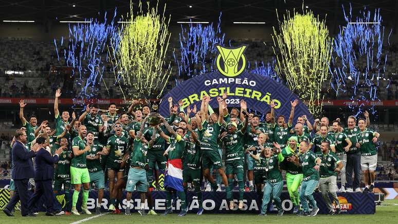 Fla, Palmeiras e Corinthians vencem. Confira jogos de ontem e a  classificação da Série A