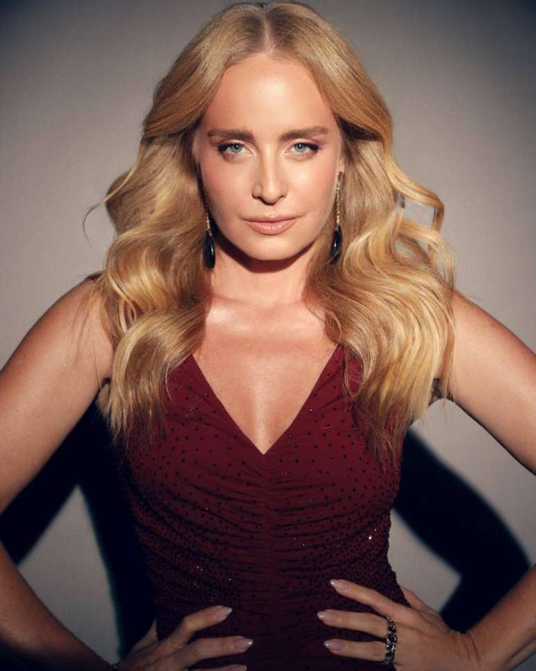 Ang&eacute;lica ser&aacute; entrevistada por mulheres em sua estreia no Roda Viva, na TV Cultura, nesta segunda, 11.