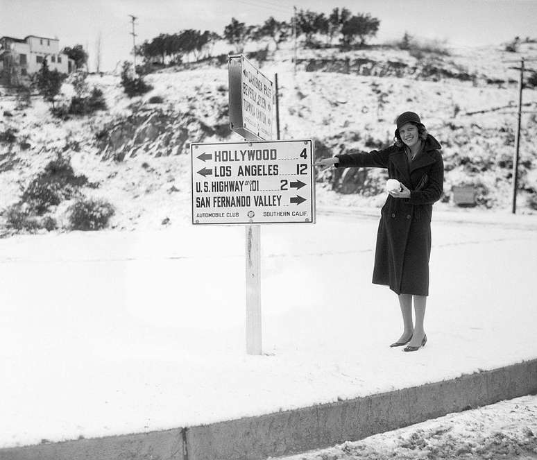 Hollywoodland foi promovida como um Éden do turbilhão de Hollywood e da poluição de Los Angeles