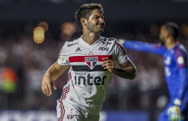 Alexandre Pato ironiza falta de oportunidades no São Paulo (Photo by Miguel Schincariol/Getty Images)