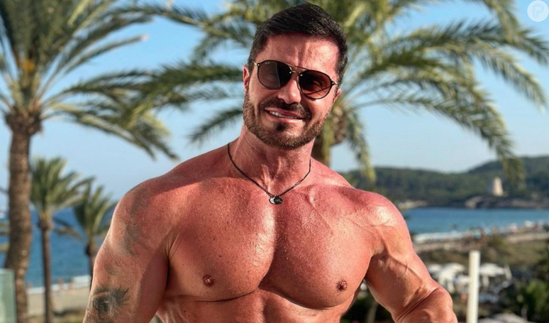 Renato Cariani: influenciador investigado por tr&aacute;fico de drogas e produ&ccedil;&atilde;o de crack tem milh&otilde;es de seguidores e treina famosos.