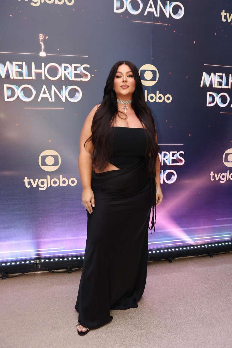 Letticia Muniz Letticia Muniz