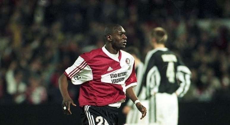 Som&aacute;lia recebe alta