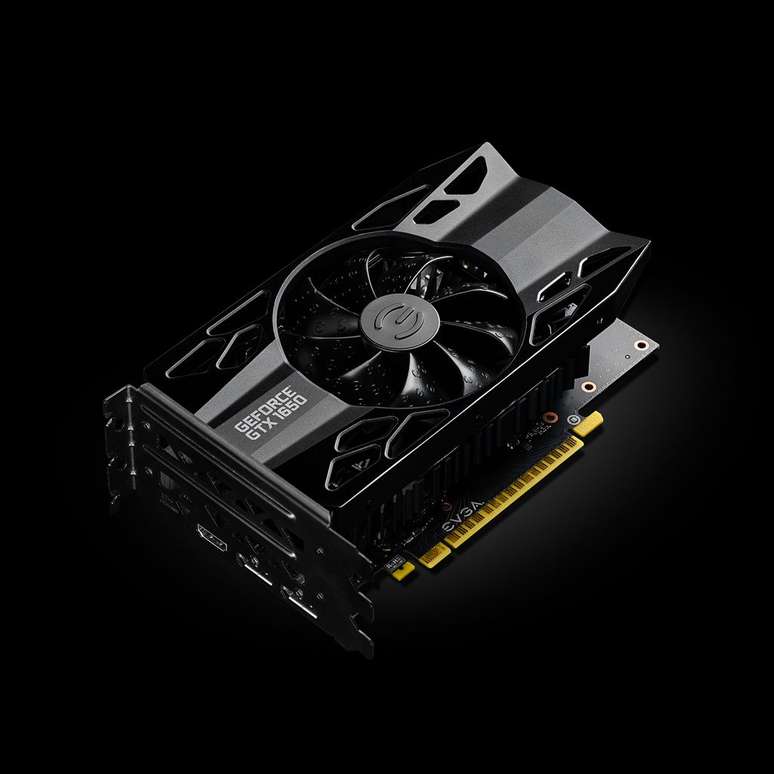 Modelo mais popular, a GTX 1650 quase sempre tinha uma ventoinha e realizava a conexão de energia direto da placa-mãe (Imagem: Divulgação/NVIDIA)