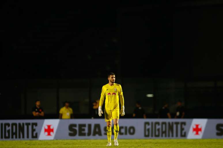 Rio de Janeiro; Brasil; 06/12/2023; S&atilde;o Janu&aacute;rio; Campeonato Brasileiro; Vasco da Gama x RB Bragantino; Na foto, Cleiton, goleiro do Massa Bruta; Foto de Ari Ferreira/RB Bragantino.