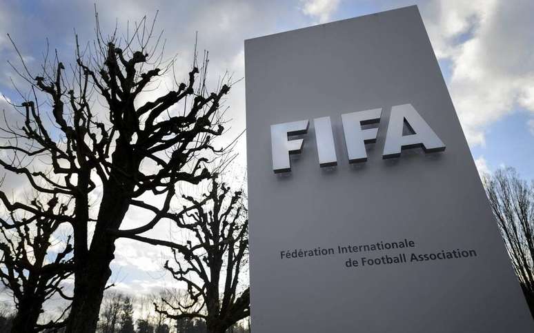 FIFA and Conmebol inform that they will travel to Brazil to monitor the CBF crisis and ask for the postponement of the elections