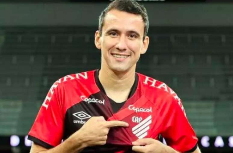 Pablo agrees with Atletico-PR on the renewal until the end of 2025