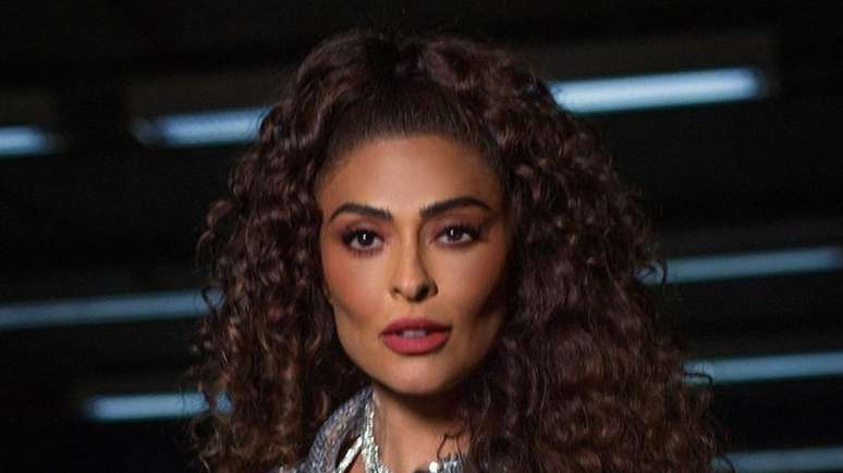 Juliana Paes impresses by displaying luxurious Christmas decorations in the villa