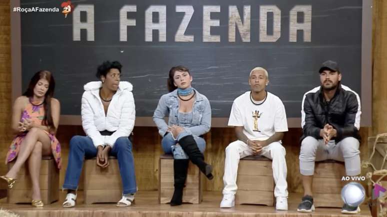 A Fazenda 15': Jaquelline, Márcia, Nadja, WL e Shay estão na Roça