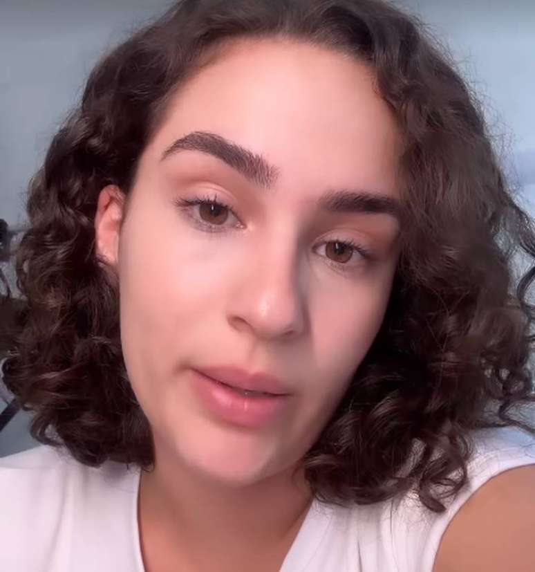 L&iacute;vian Arag&atilde;o em frame de v&iacute;deo publicado no Instagram em 16 de dezembro de 2023