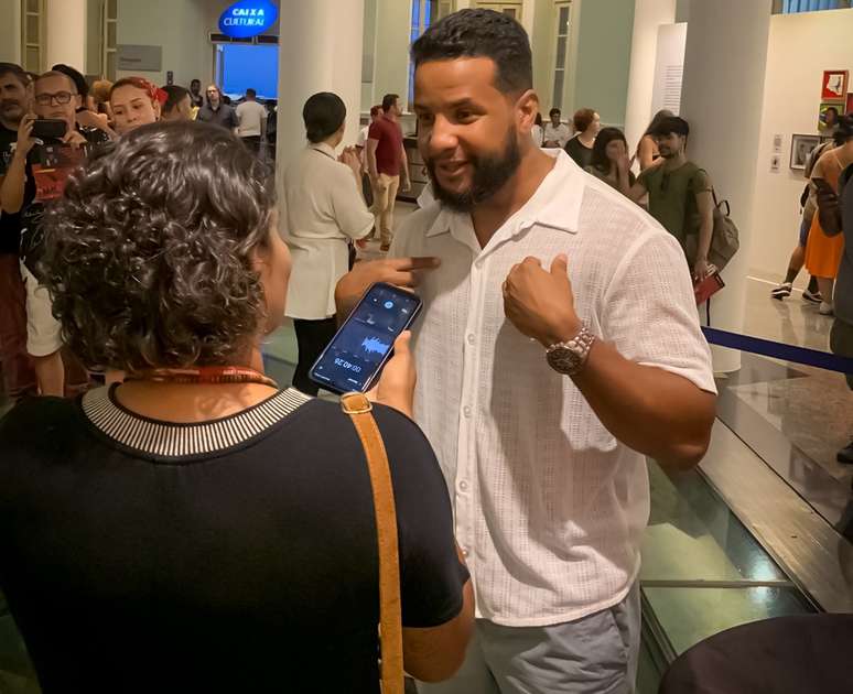 Jeff Alan ficou surpreso e feliz com o público da exposição, gente da periferia que nunca havia entrado em um museu em Recife