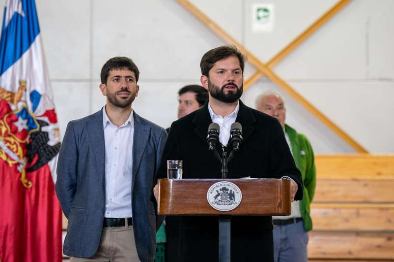 Presidente Boric conclui projeto de aletração de constituinte, pelo menos durante seu mandato