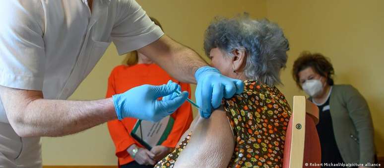 Após 7 anos, unidade tem reforço médico - Grupo A Hora