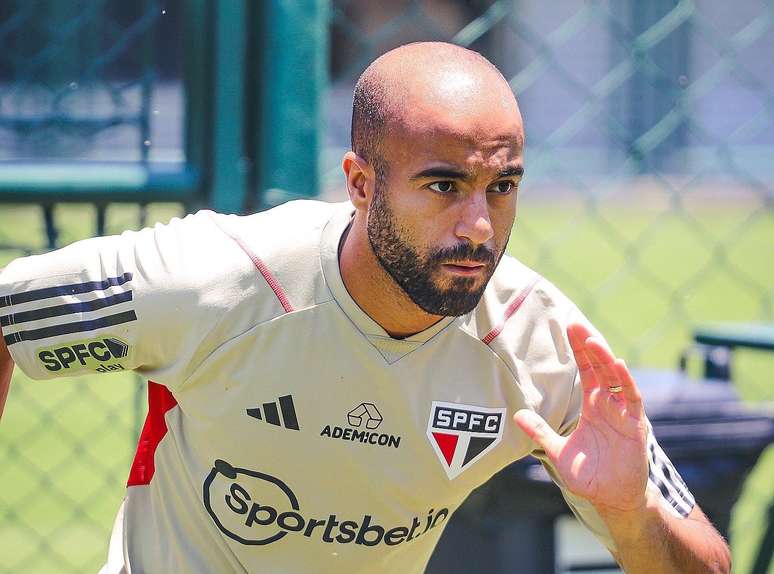 Possível venda de Beraldo pode ajudar o São Paulo a amenizar déficit e  reequilibrar o caixa - Gazeta Esportiva