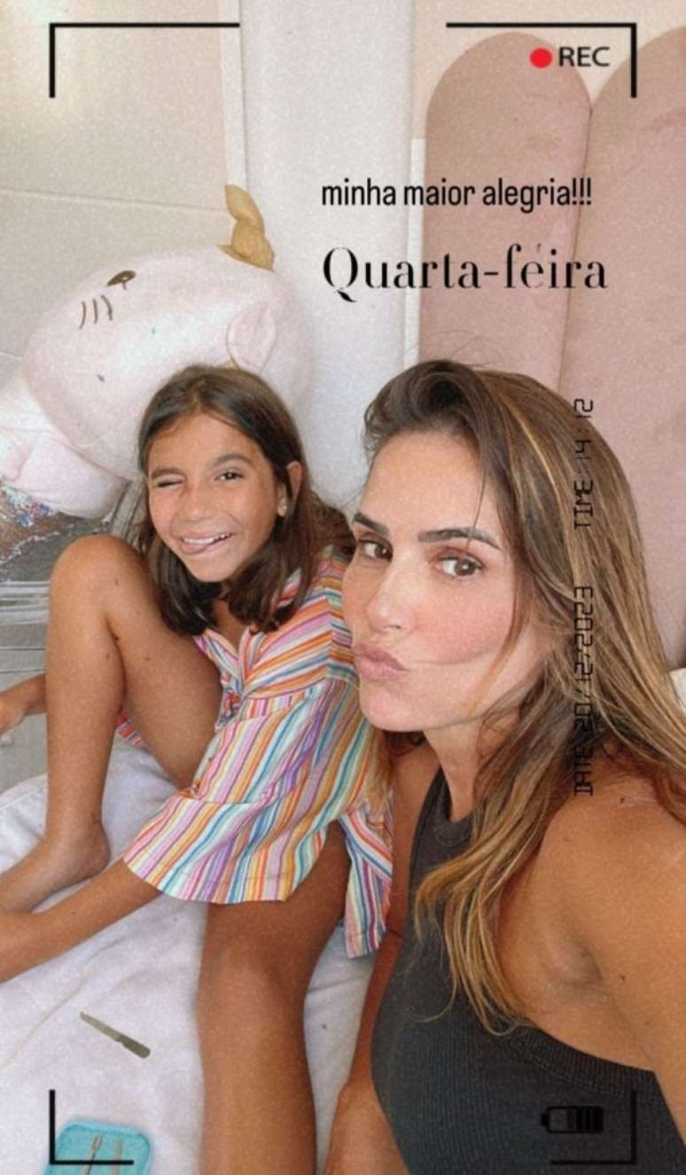 Maria Flor e Deborah Secco (Reprodução/Instagram)