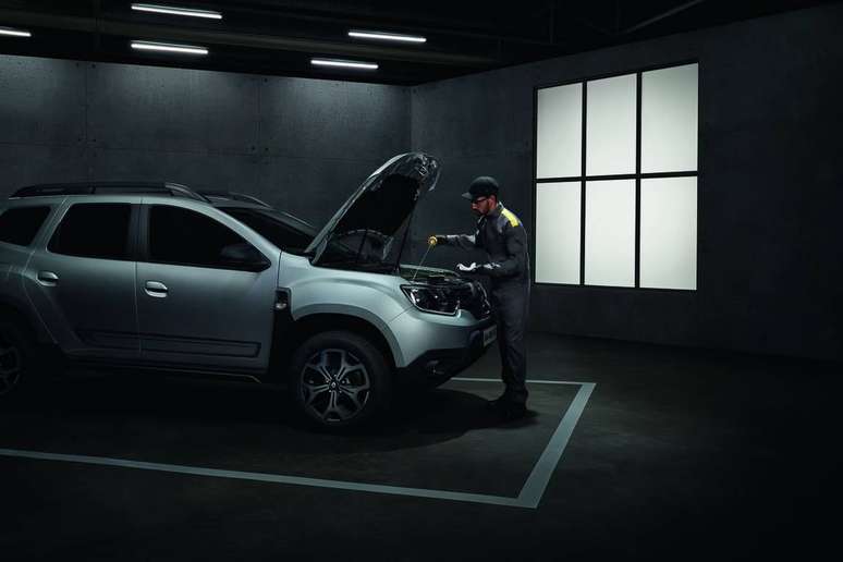Control your car on the Renault network and travel with complete peace of mind on holiday