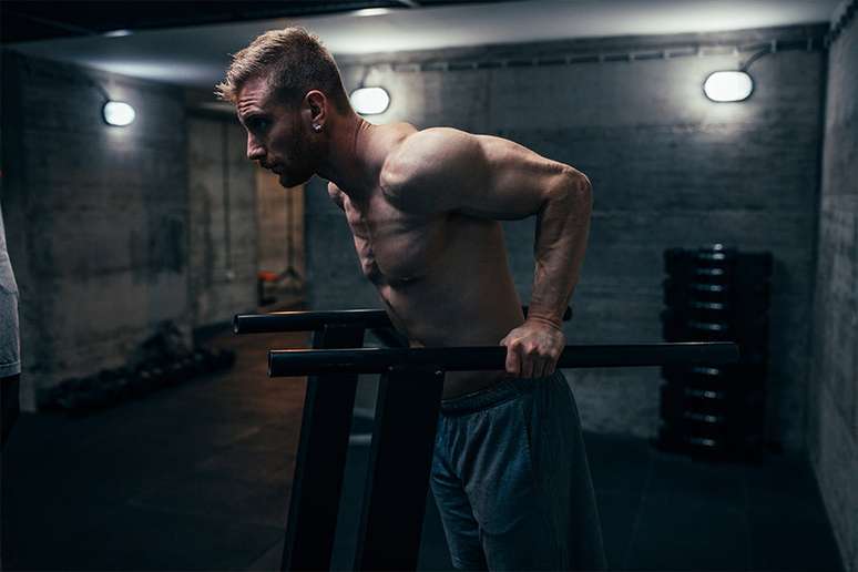 Chest Dips – DMoose