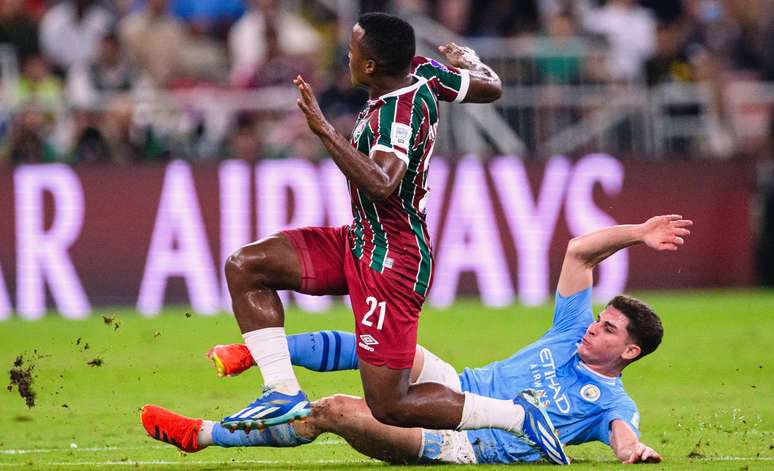 Arias foi o melhor em campo do Fluminense diante do Manchester City