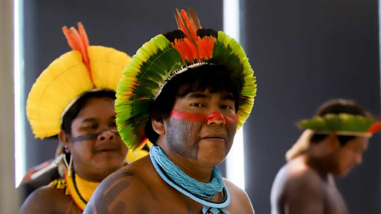 Os indígenas representam 0,83% da população brasileira (203,1 milhões)