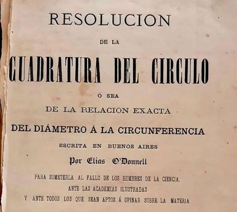 Detalhe da capa do livro de Elias O'Donnell, que pretendia resolver o problema da quadratura do c&iacute;rculo.