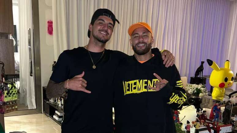 After an ‘argument’ over an ex-boyfriend, Neymar Jr. and Gabriel Medina appear to laugh together
