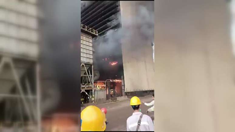 Inc&ecirc;ndio na Indon&eacute;sia 