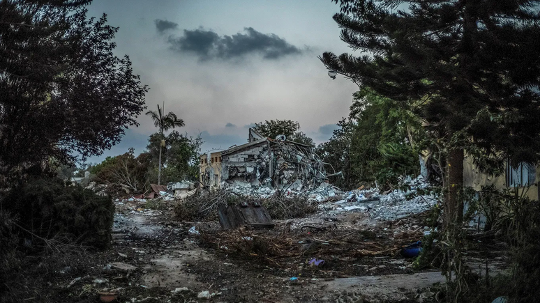 Devasta&ccedil;&atilde;o no Kibbutz Be'eri, Israel