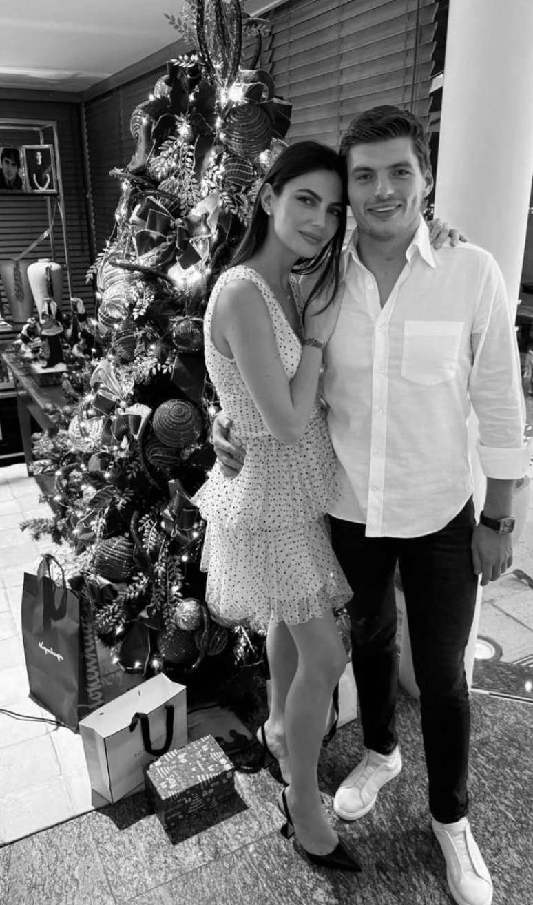 Max Verstappen e namorada Kelly Piquet durante Natal.