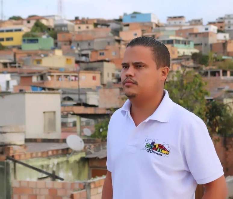 Kenedy Alessandro, 29 anos, cria da Comunidade do Terê, em Betim, coordenador estadual do serviço de entregas FBX em Minas Gerais