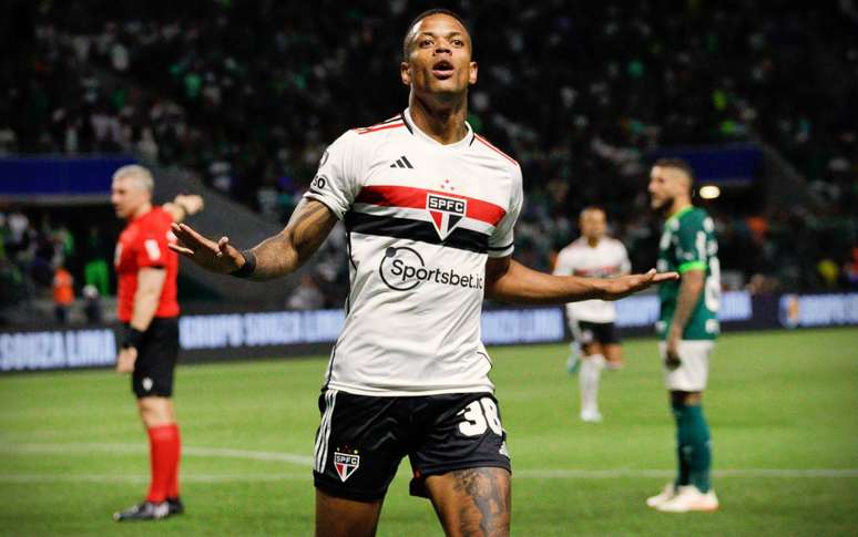 Caio Paulista marcou pelo São Paulo contra o Palmeiras na Copa do Brasil
