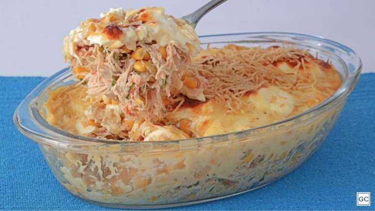 Prepare a delicious lunch by reusing Christmas dishes