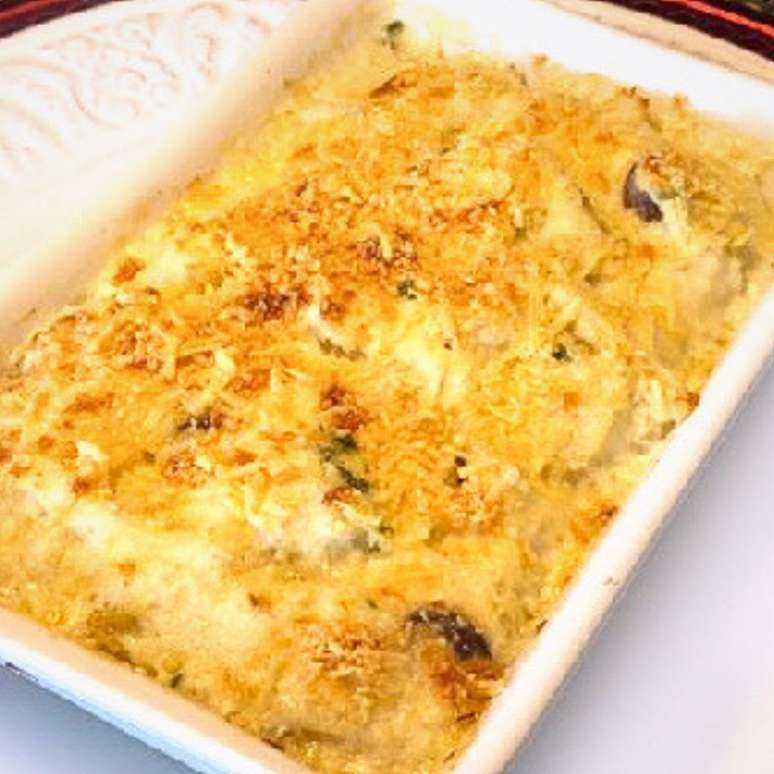 BACALHAU GRATINADO COM COUVE-FLOR