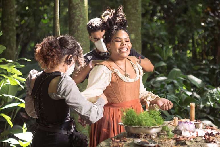 A roteirista Maíra Oliveira fez sua estreia como atriz em uma participação em “A Magia de Aruna”. Foto: Helena Barreto