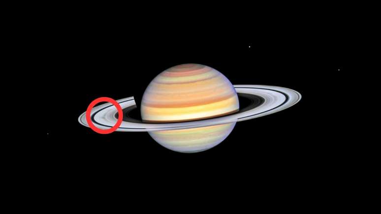 Hubble avistou sombras misteriosa em anéis de Saturno