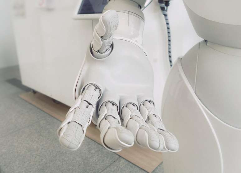 Em 2024, a Inteligência Artificial estará em todos os lugares para nos dar uma mãozinha