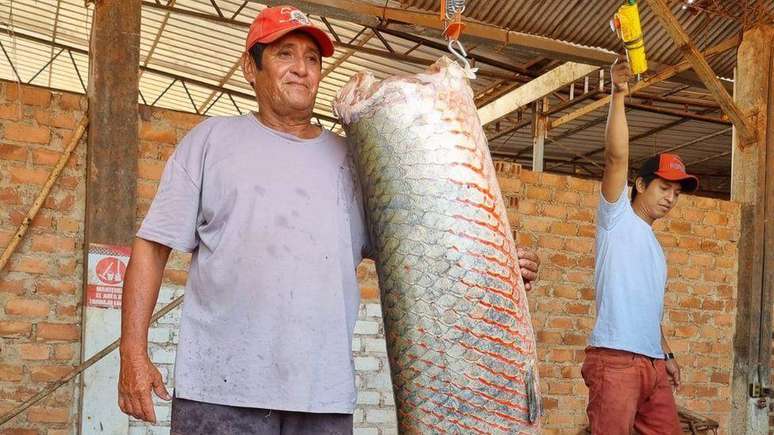 Guillermo Otta Parum pesca na Amazônia boliviana há mais de 50 anos