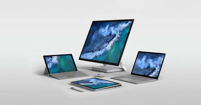 Empresa ainda considera lançar Surface Pro mais compacto e Laptop Studio 3 com tela dobrável no fim de 2025 (Imagem: Divulgação/Microsoft)